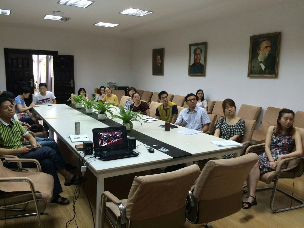 【两学一做】emc体育官网学院组织观看建党95周年庆祝大会