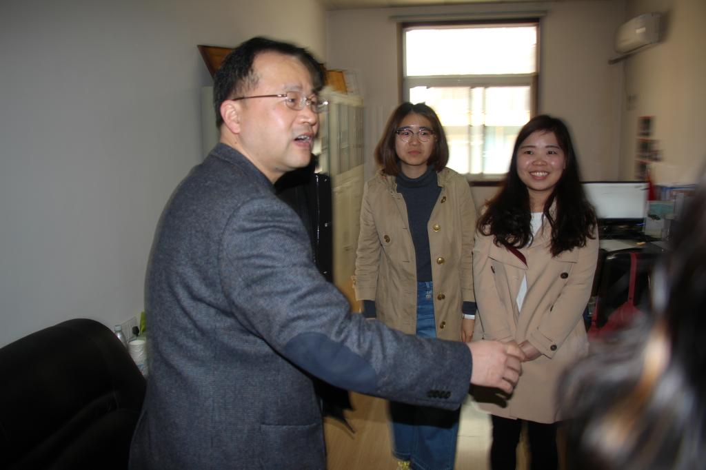 校党委书记何光彩赴emc体育官网学院调研